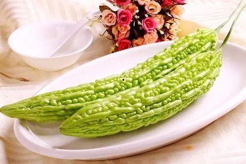 隆都吃瓜,揭秘当地特色美食背后的故事