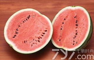 吃瓜自动吐籽,轻松一吃，籽儿自动吐出