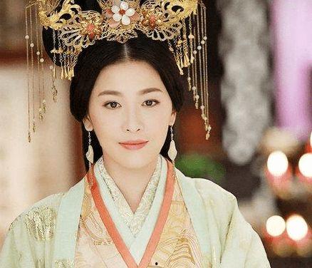 古代吃瓜女孩是谁,她为何成为民间传说中的传奇人物？