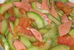 动物吃角瓜视频,动物们的独特饮食习惯